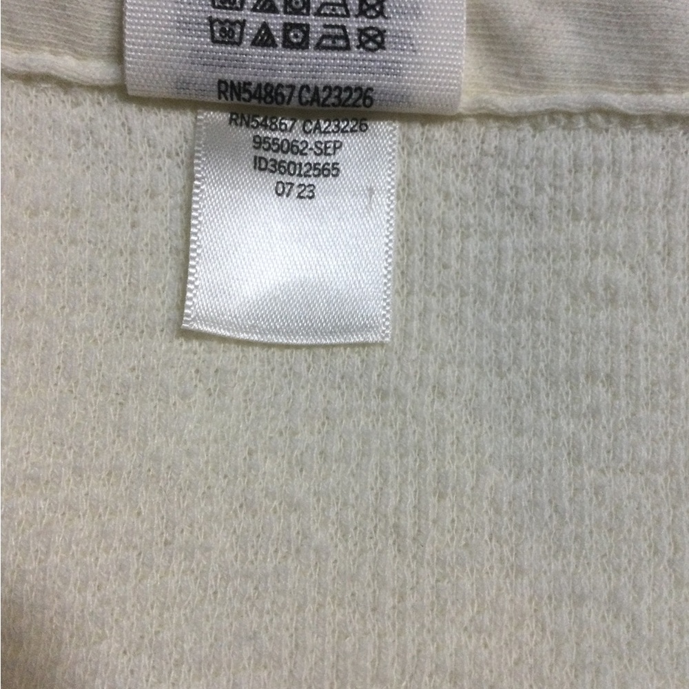 PINK by VICTORIA’S SECRET REVERSE FLEECE SHACKET CREAM/OFF WHITE  LARGE - Picture 7 of 7